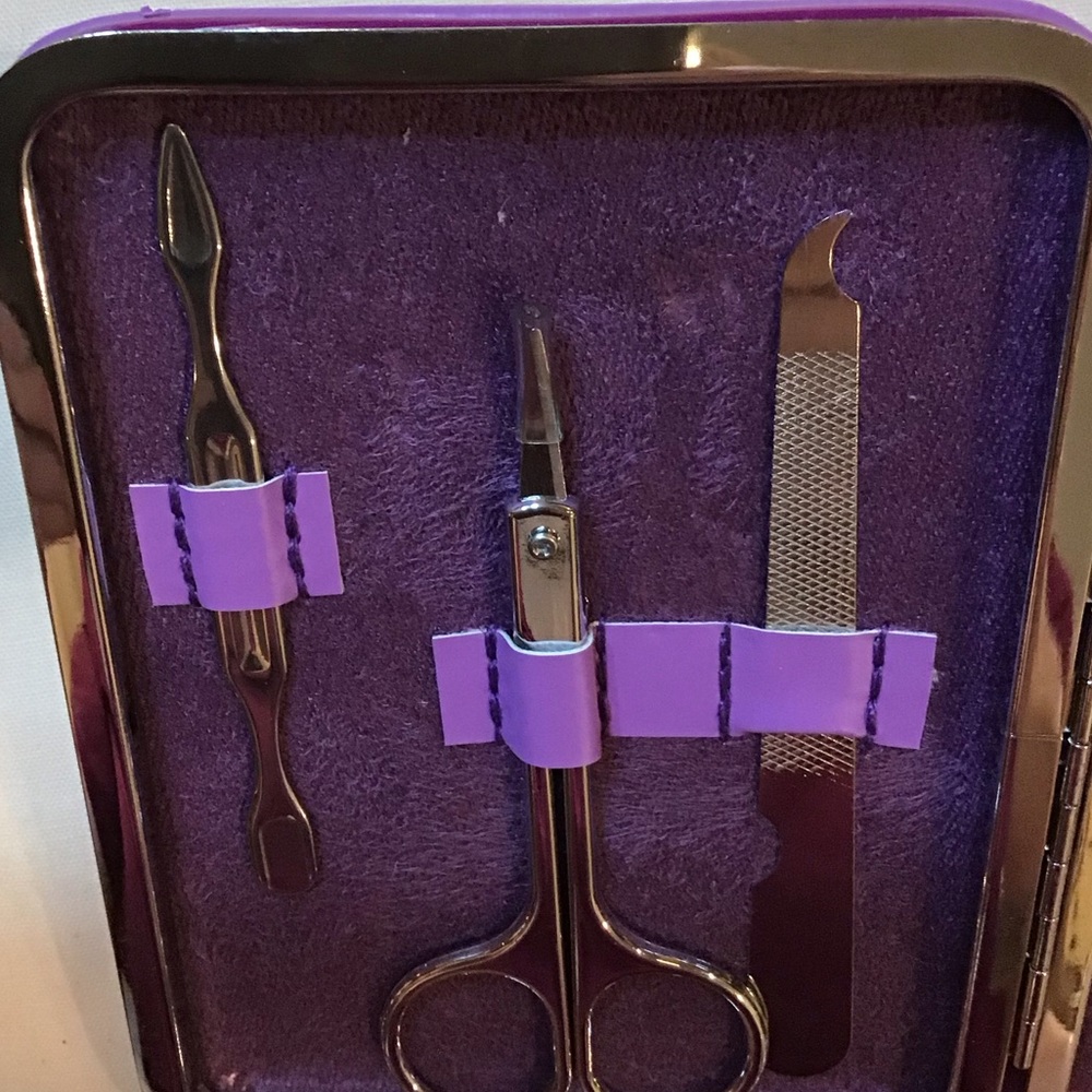 Manicure Kit/5 Tools - Picture 5 of 7
